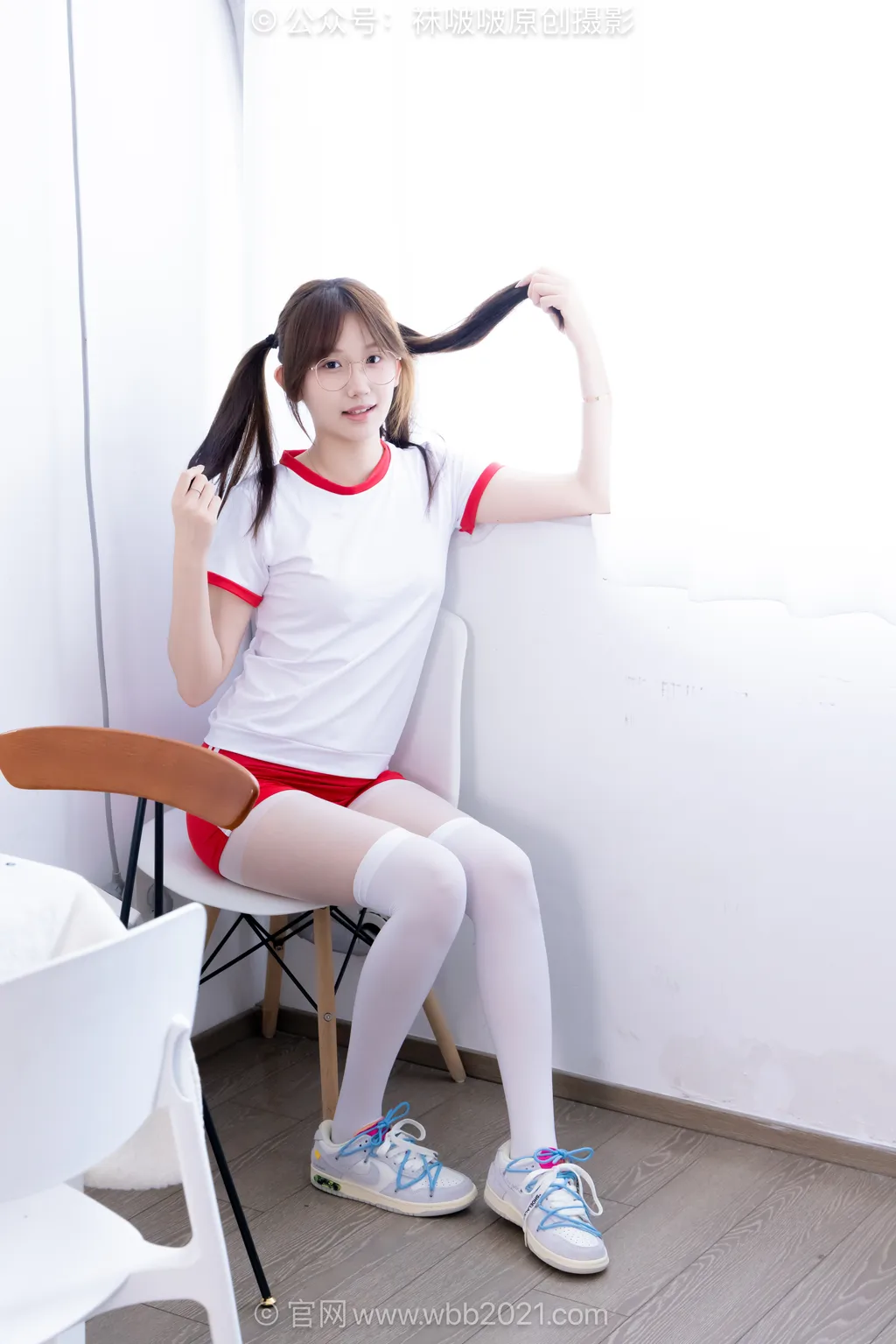 [BoBoSocks袜啵啵]NO.611 香菜-板鞋、厚白丝过膝袜、薄白丝、体操服[148P/1V/5.89GB] - 2