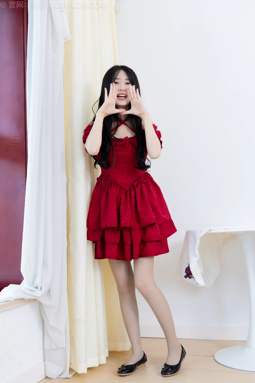勿恋传媒 NO.2532 菜菜-平底鞋、薄灰丝[205P/1V/4.54GB] - 4
