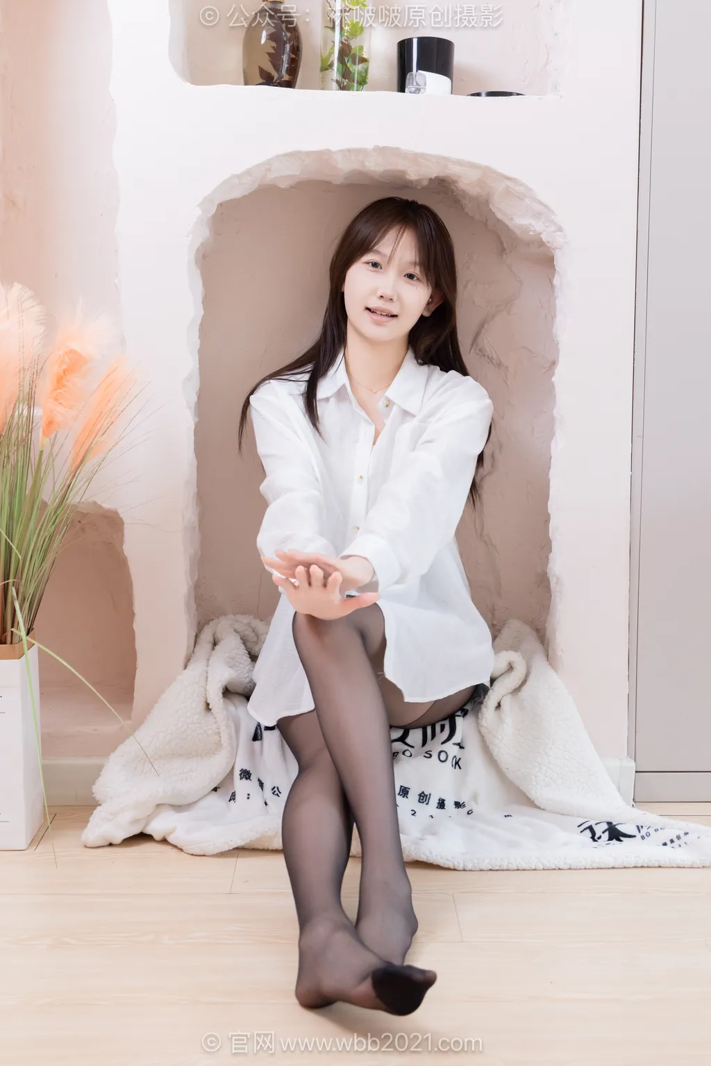 [BoBoSocks袜啵啵]NO.618 香菜-帆布鞋、薄黑丝[146P/1V/5.88GB] - 4