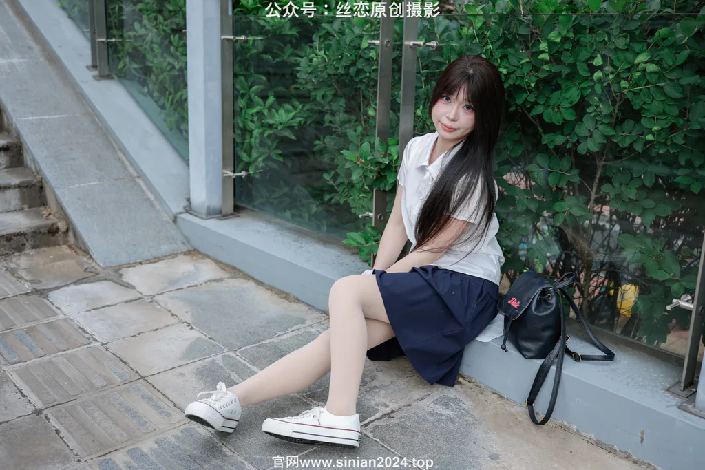 丝恋摄影 NO.016 泡芙-白色衬衫 jk短裙 肉色薄丝 白色帆布鞋[290P/1V/5.18GB] - 3