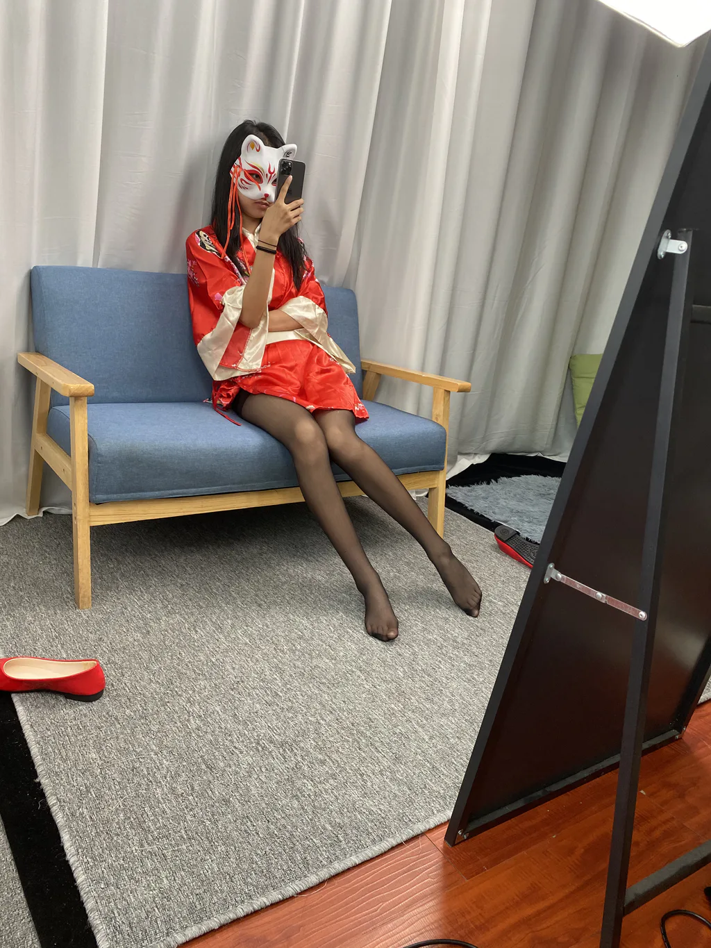 三禾摄影 NO.052 和服 黑丝 肉丝 平底鞋[226P/1V/3.14GB] - 2