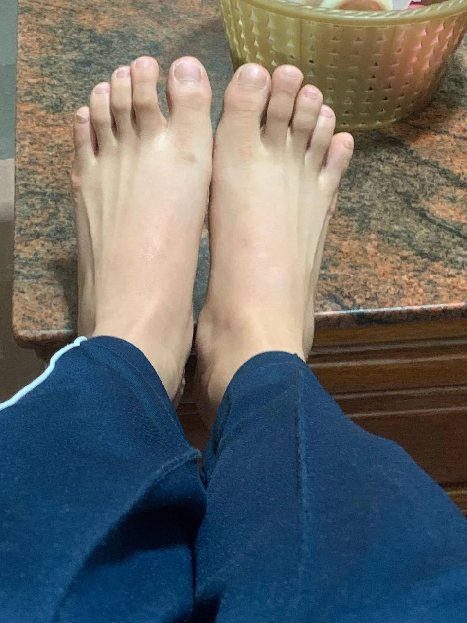 脚模面试脸足同框套路系列-223 脚 [19V/128M] - 1