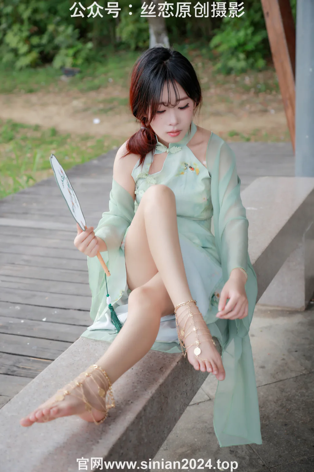 丝恋摄影 NO.040 小梦-古装汉服 白色绣花鞋 超薄肉丝 金色脚链[276P/1V/5.51GB] - 2