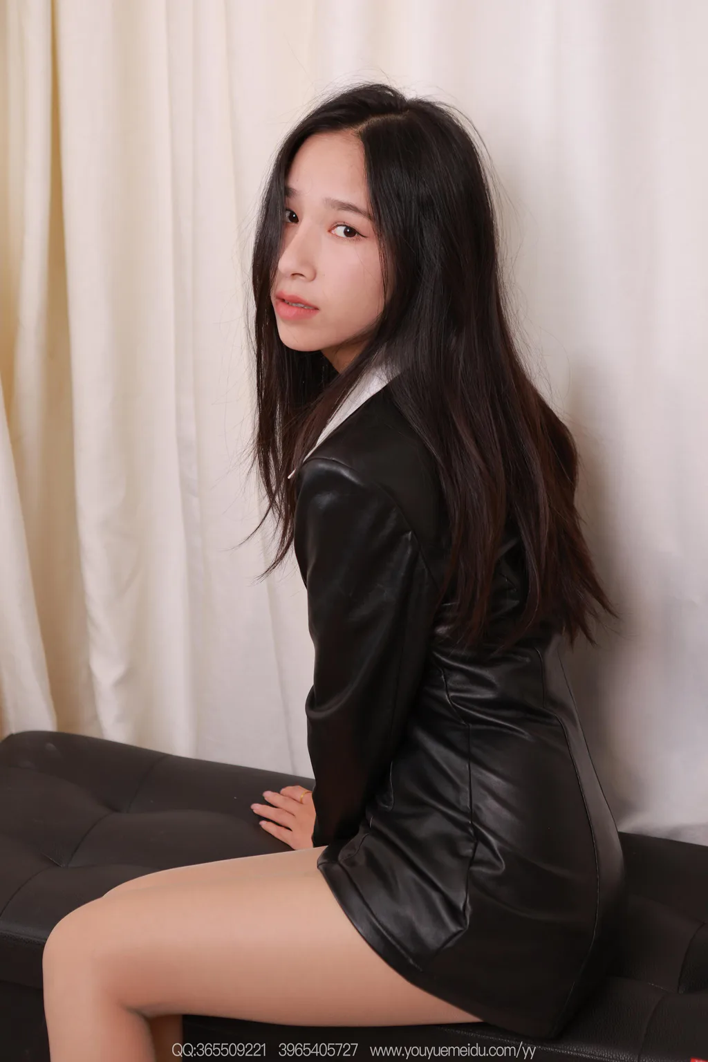[IESS异思趣向] 2025.11.16 丝享家2212：美子《超短皮裙》[88P/59MB] - 3