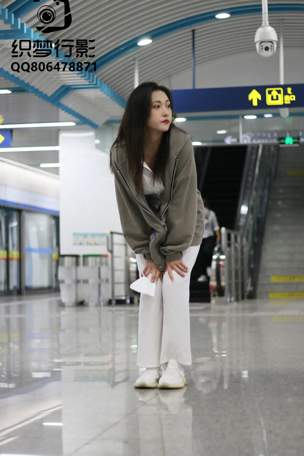 织梦映像 135 地铁随行完整版[361P/3V/10.2G] - 1
