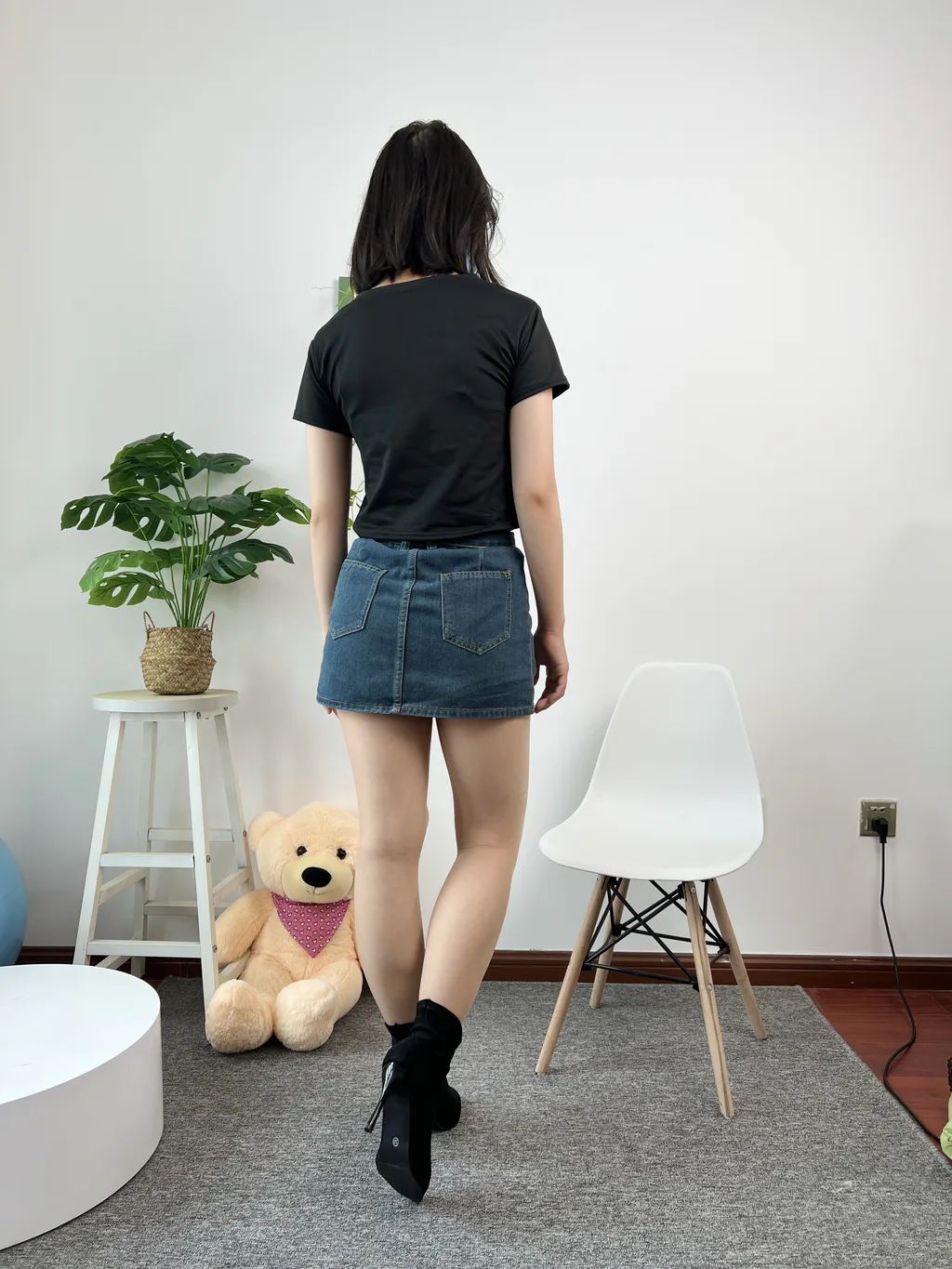 三禾摄影 NO.075 牛仔裙 肉丝 短靴[258P/1V/1.39GB]