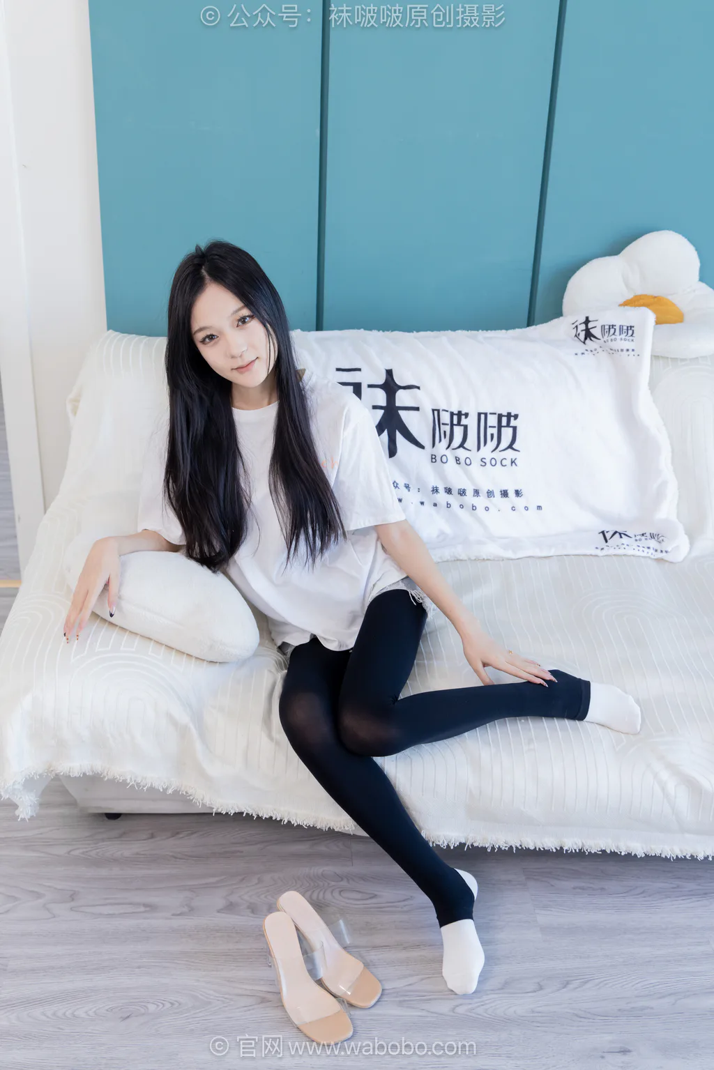 [BoBoSocks袜啵啵]NO.683 焦糖-高跟凉鞋、厚黑丝踩脚裤、白棉袜、裸足[165P/1V/6.85GB] - 2