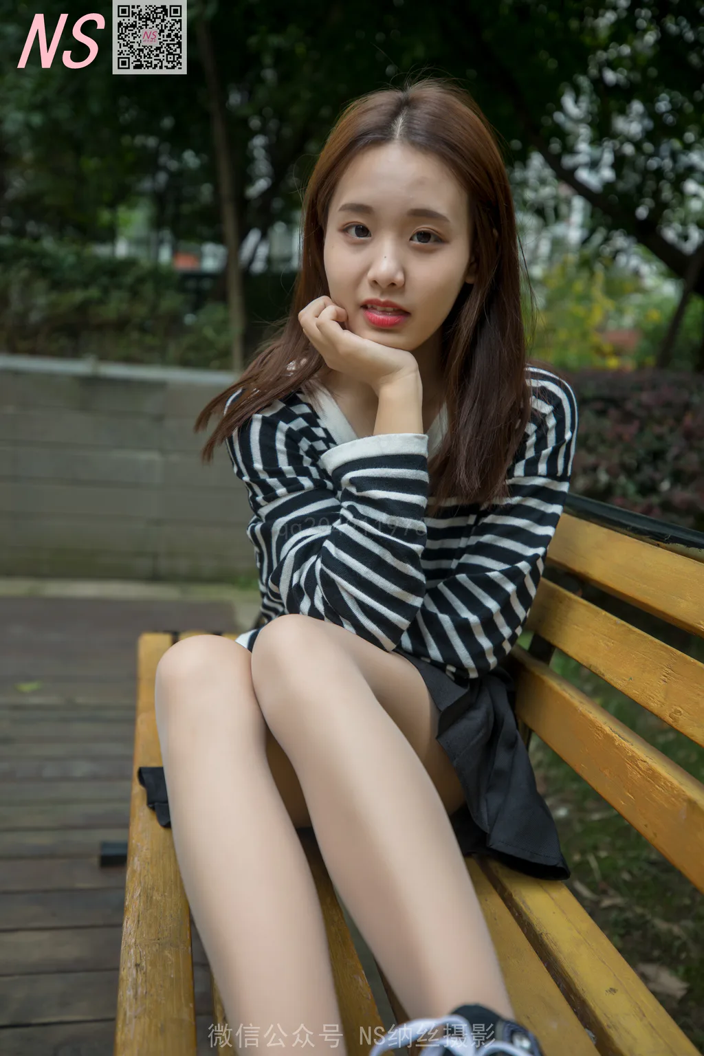 [纳丝摄影]0007 小表妹丝袜没穿好[64P/1V/972MB]