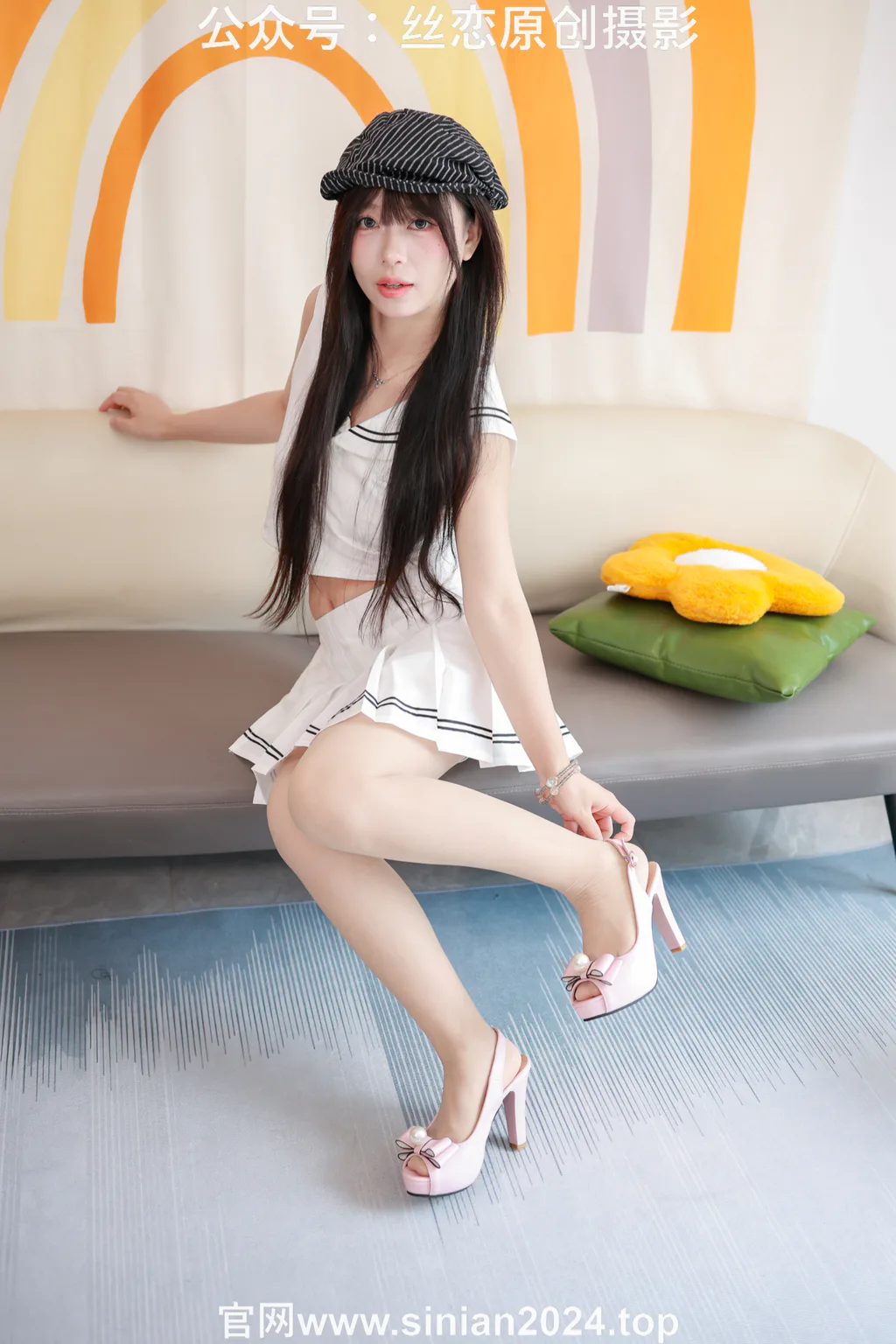 丝恋摄影 NO.058 泡芙-白色jk小短裙 厚肉丝袜 粉色高跟鞋[398P/1V/4.83GB]