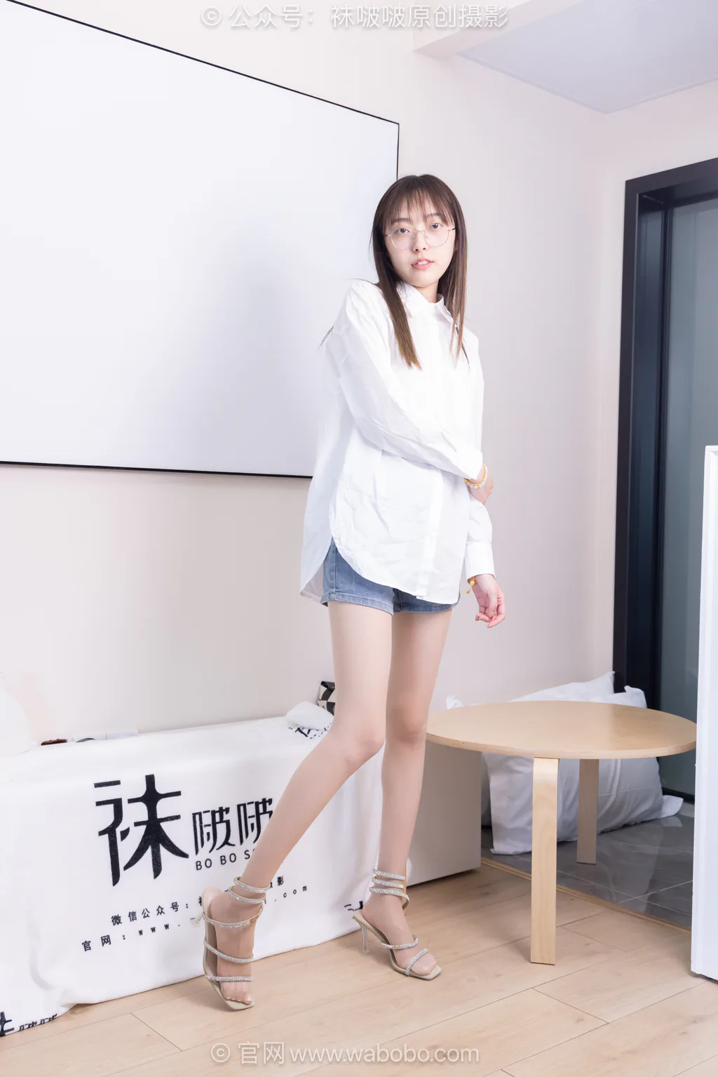 [BoBoSocks袜啵啵]NO.701 稚予-高跟凉鞋、薄肉丝[160P/1V/6.48GB] - 2
