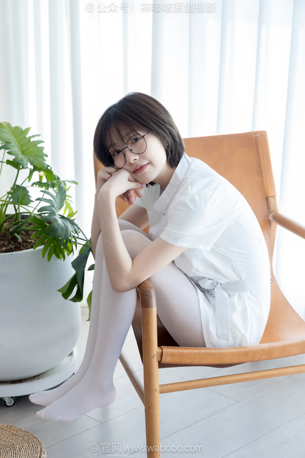 [BoBoSocks袜啵啵]NO.702 小甜豆-高跟凉鞋、厚白丝、互士服[155P/1V/5.69GB] - 3