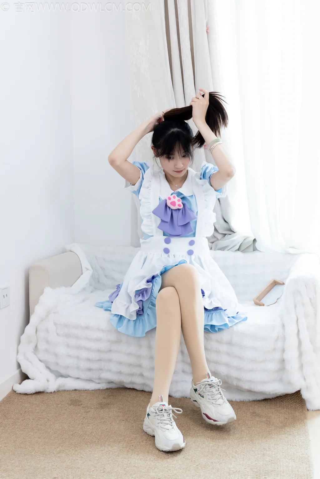 勿恋传媒 NO.2704 山奈-钕仆装、运动鞋、厚肉丝[161P/1V/4.45GB]