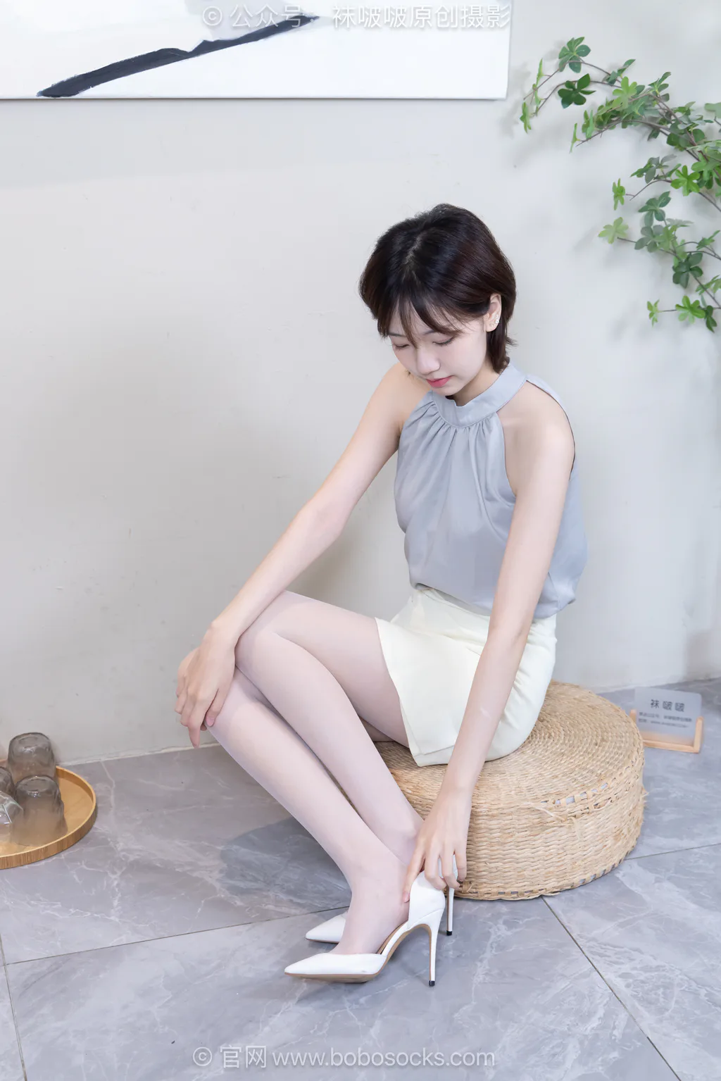 [BoBoSocks袜啵啵]NO.717 小甜豆-高跟鞋、薄白丝[145P/1V/5.21GB]