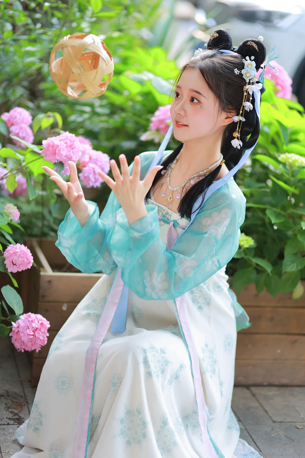 [YITUYU艺图语]2023.06.29 无尽夏 柚二白白[21+1P/157MB]
