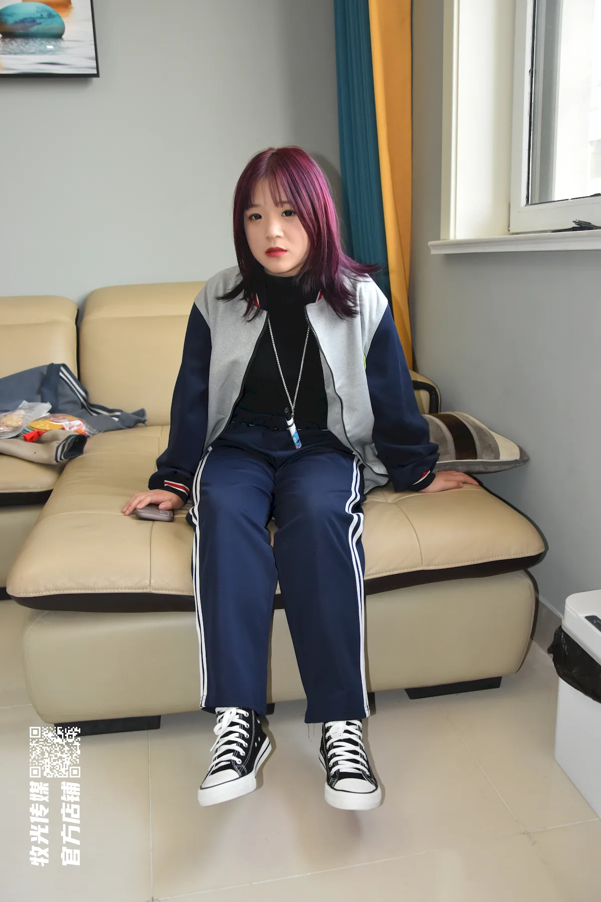 牧光传媒 NO.009 – 紫发XUE妹校服棉袜裸足[173P/1V/2.02GB] - 3