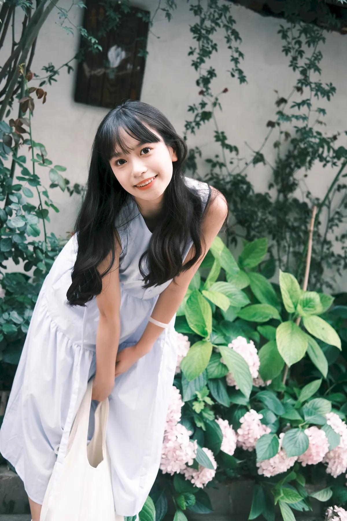 [YITUYU艺图语]2023.06.30 站前花街 鄢韵琳儿[32+1P/481MB] - 2