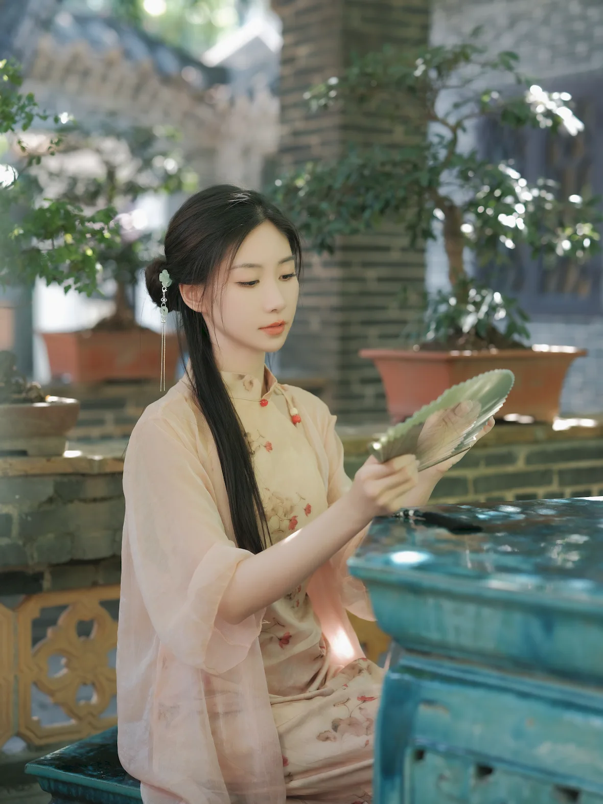 [YITUYU艺图语]2023.07.03 游十香园 小鹿[44+1P/443MB] - 4