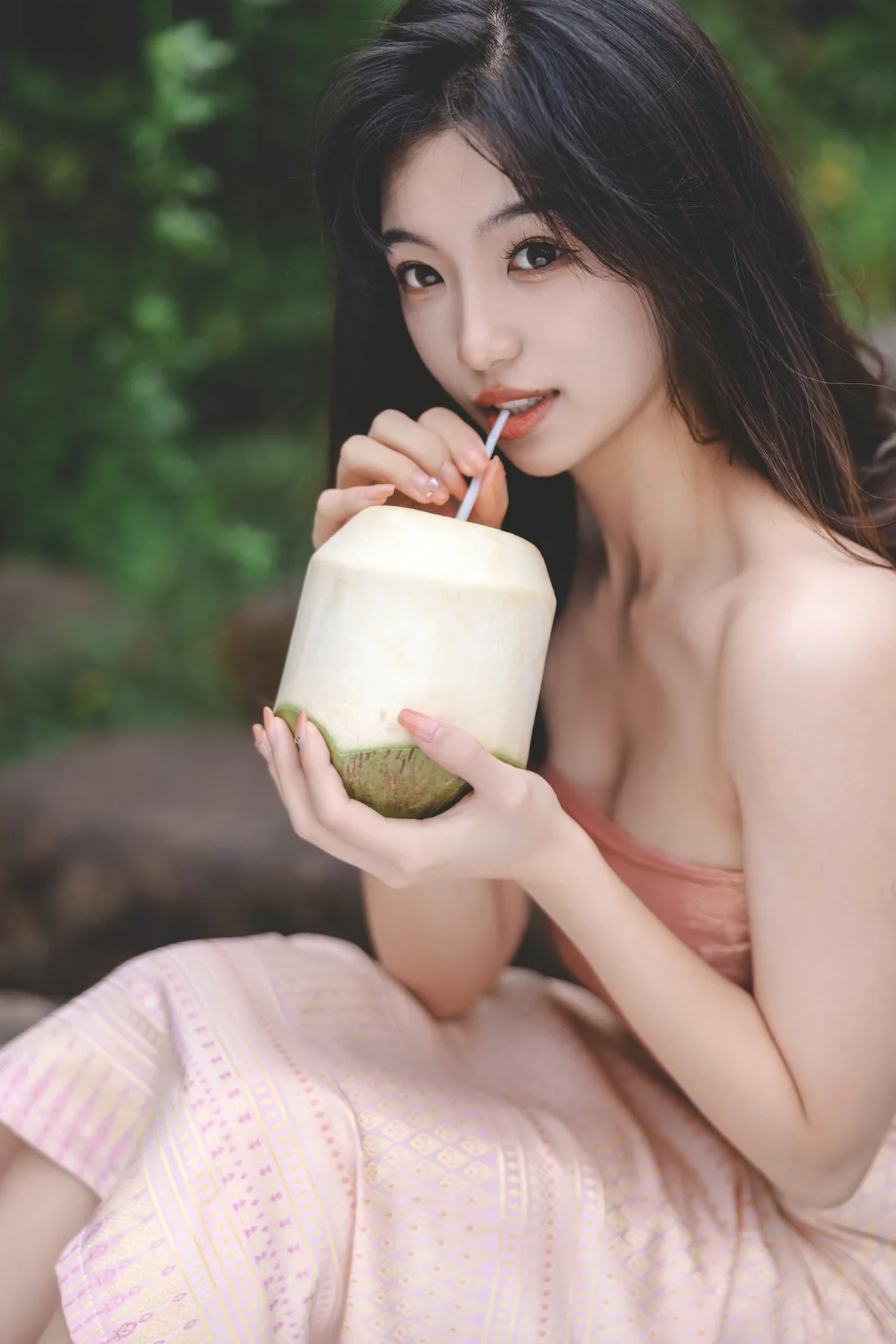 [YITUYU艺图语]2023.07.04 傣族姑娘 1[32+1P/733MB] - 2