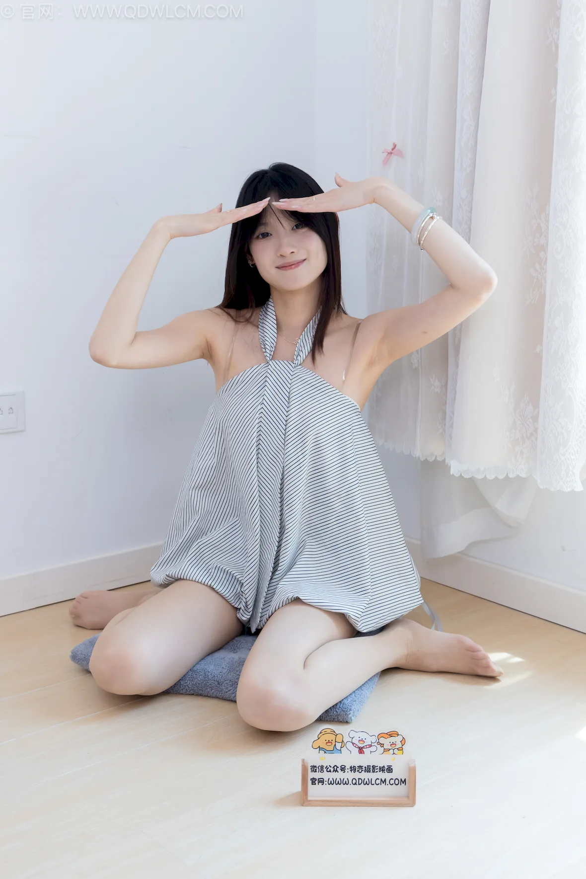 勿恋传媒 NO.2740 山奈-帆布鞋、薄肉丝[156P/1V/3.51GB] - 4