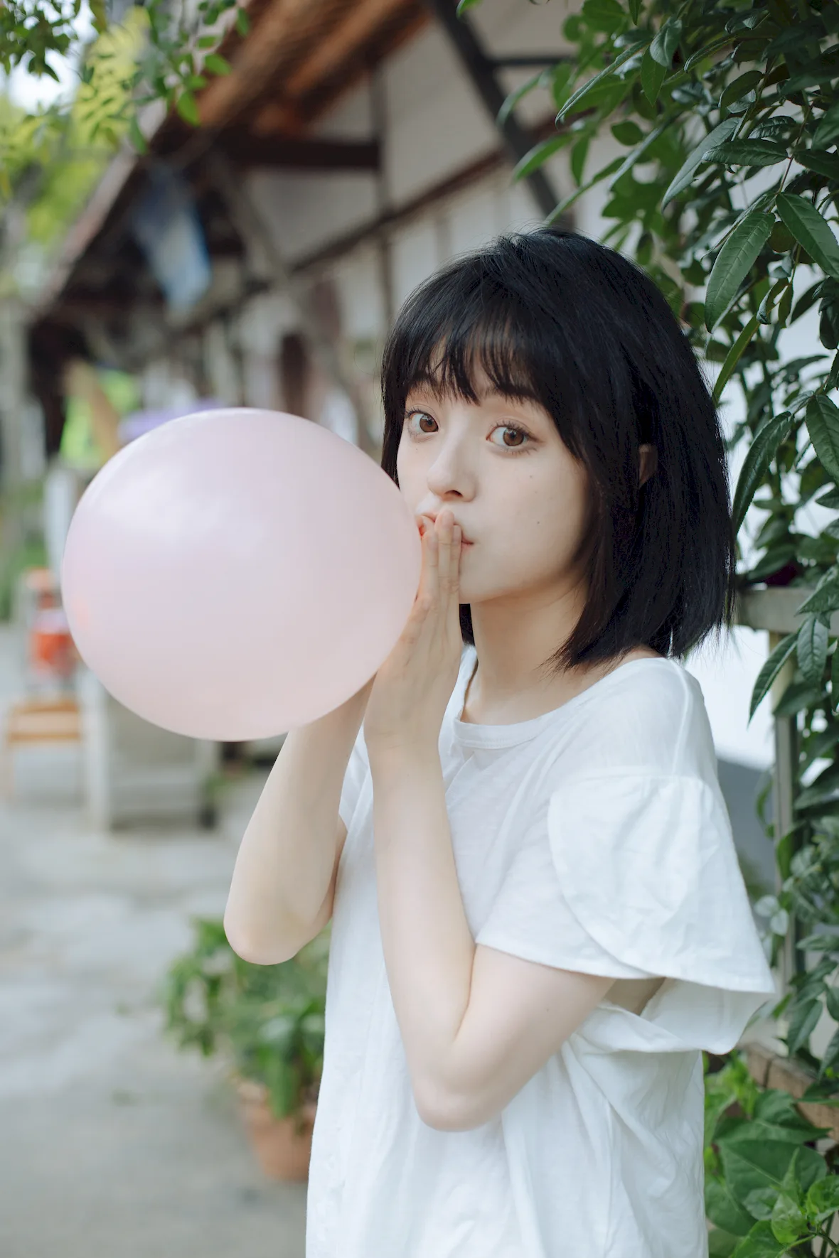 [YITUYU艺图语]2023.07.06 在夏日街头漫游 嗷呜[21+1P/98MB] - 1