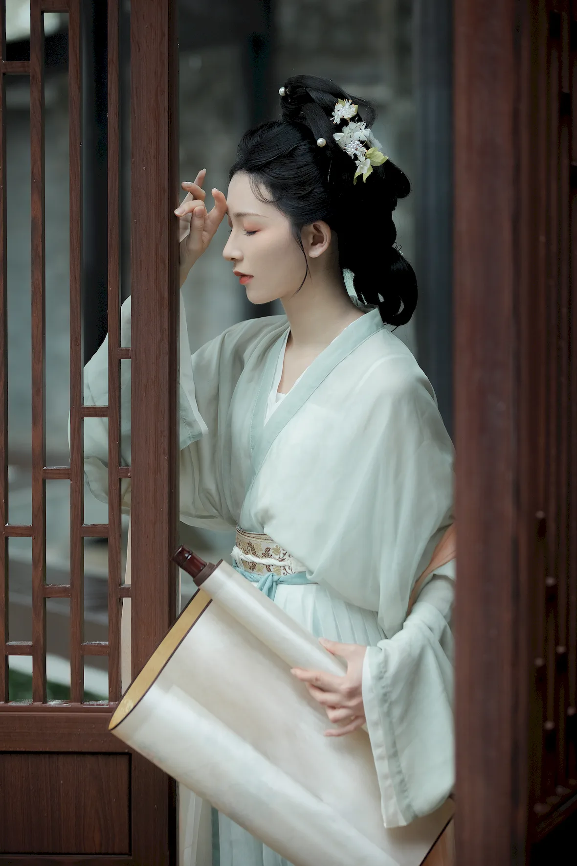 [YITUYU艺图语]2023.07.07 雨打芭蕉 芙蕖尚盈[25+1P/395MB] - 2