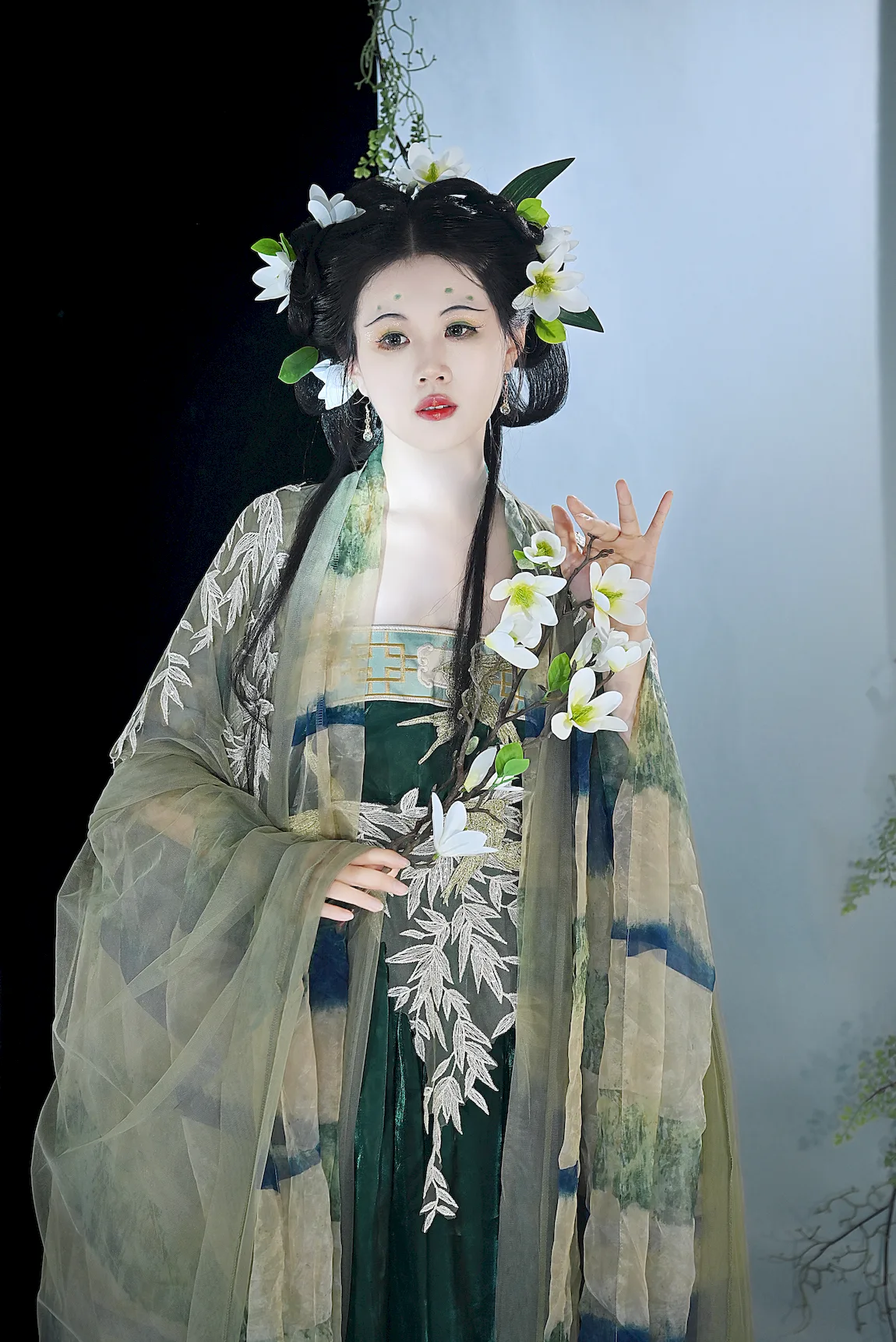 [YITUYU艺图语]2023.07.18 绿 阿靖[21+1P/354MB] - 2