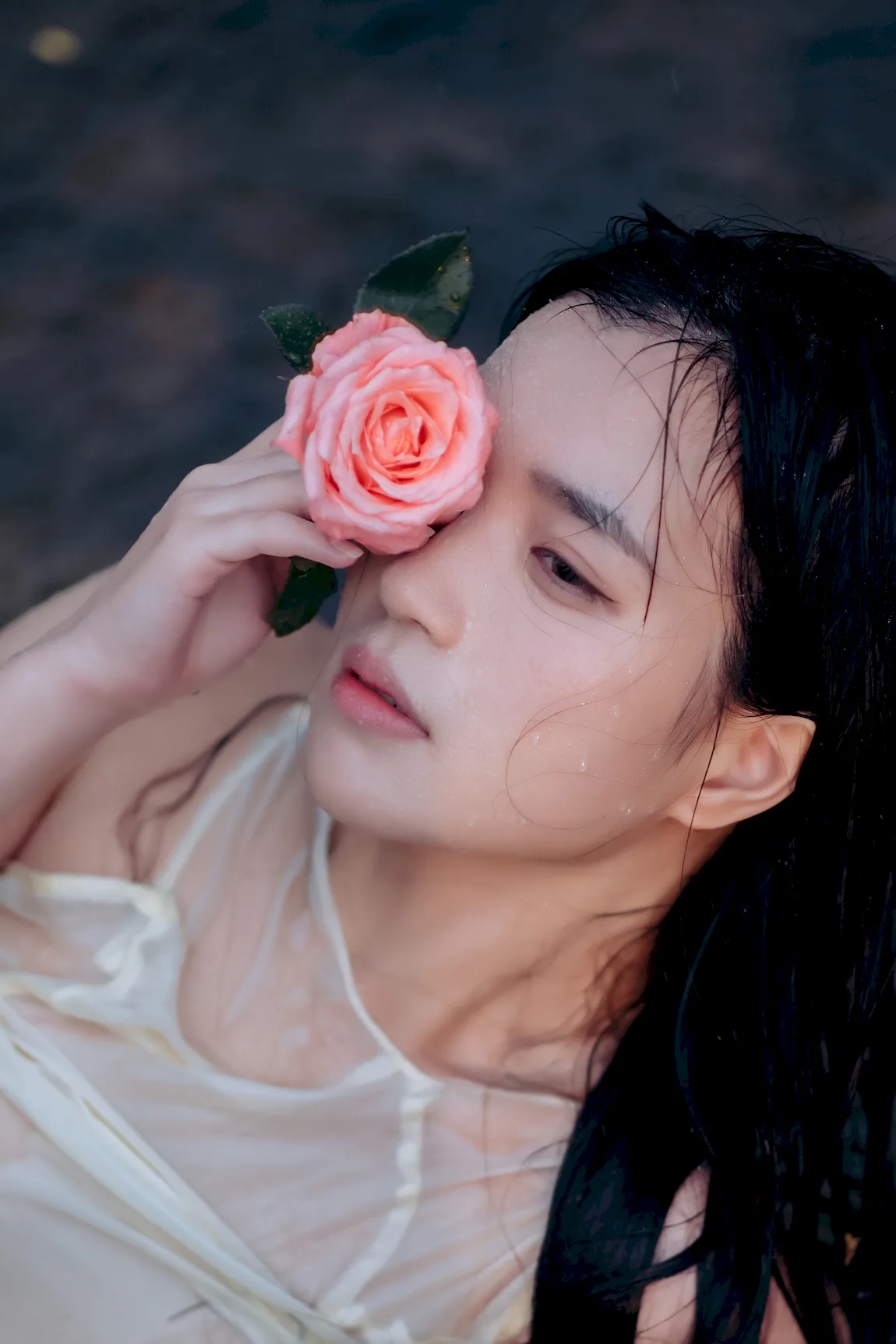 [YITUYU艺图语]2023.07.20 氤氲少女 芷婷[20+1P/201MB]