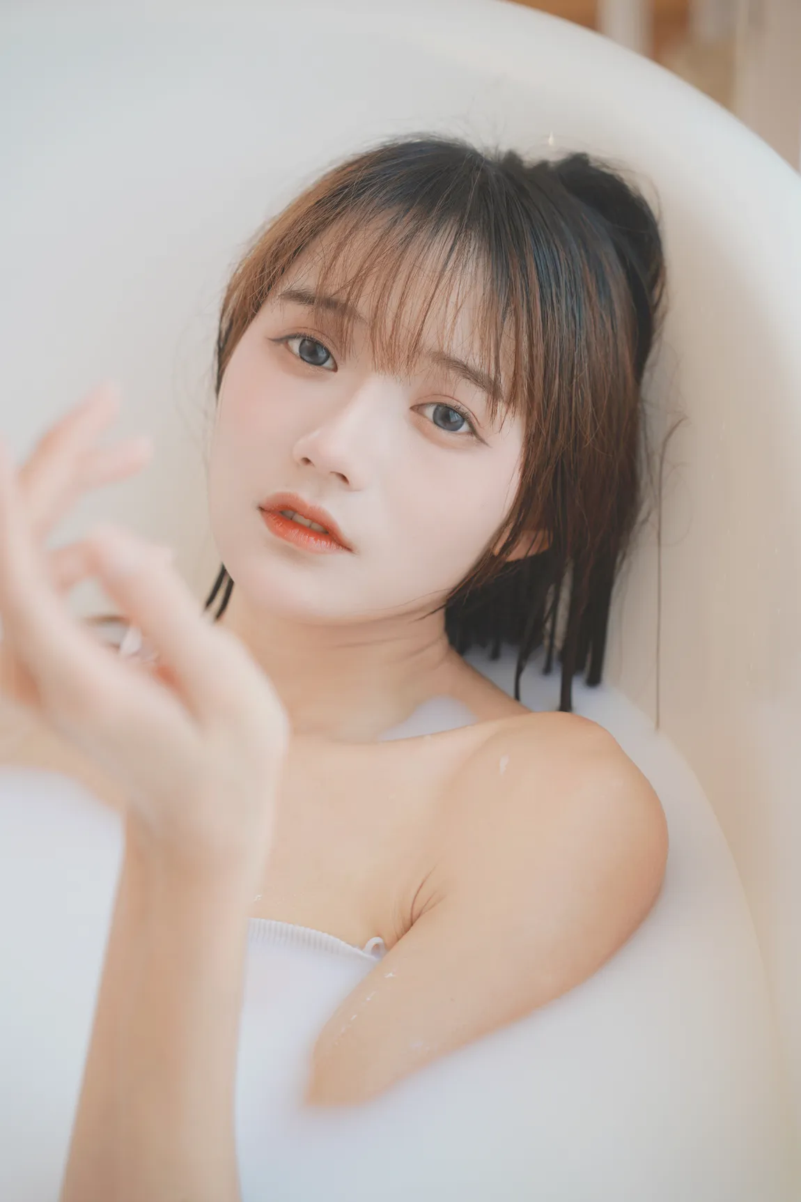 [YITUYU艺图语]2023.07.26 牛奶甜心 兔子Zzz不吃胡萝卜[28+1P/293MB] - 1