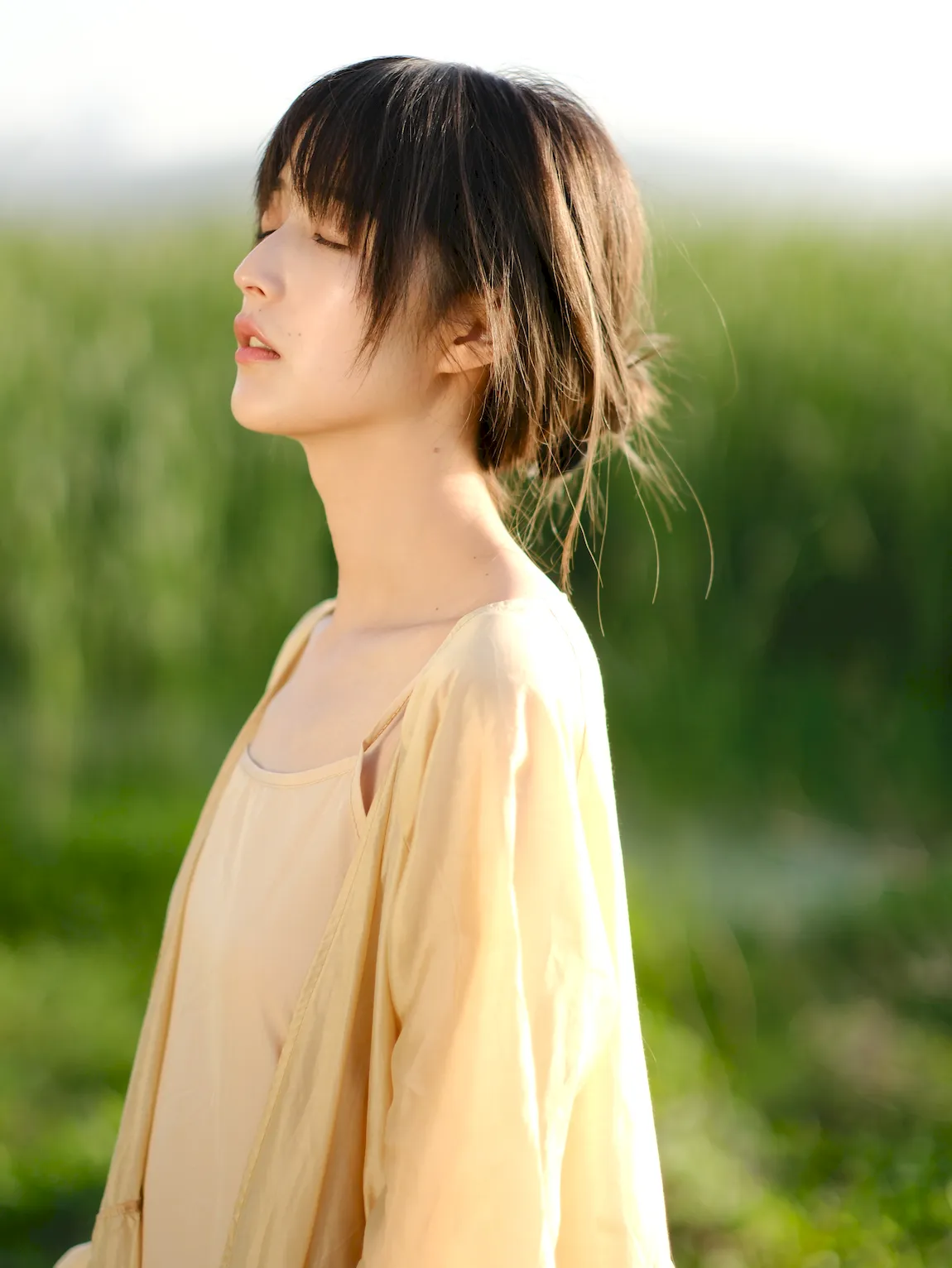 [YITUYU艺图语]2023.07.27 伴着微风和黄昏 一痣曼[22+1P/401MB] - 2
