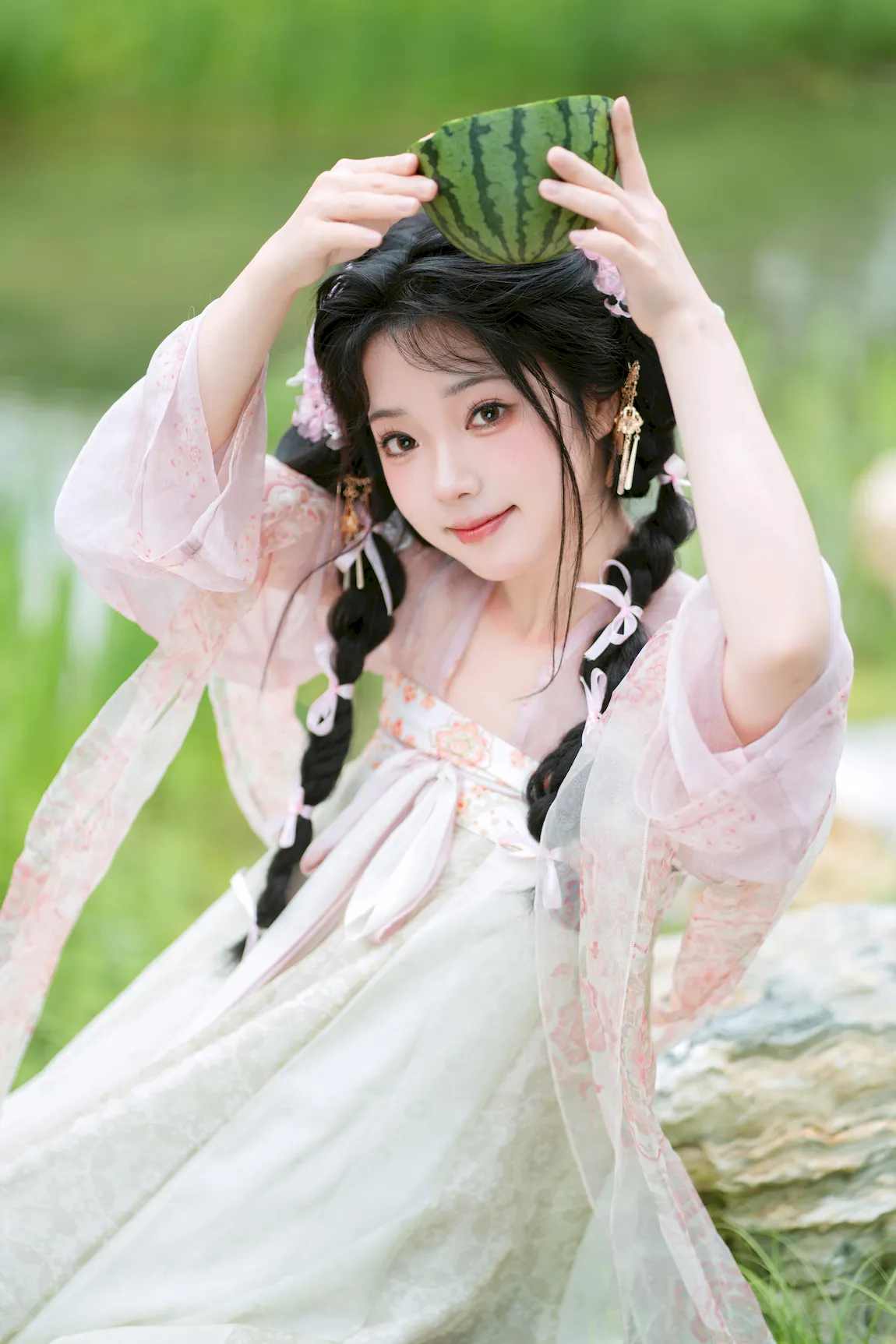 [YITUYU艺图语]2023.07.27 夏日清凉风 林又迟[23+1P/371MB] - 2