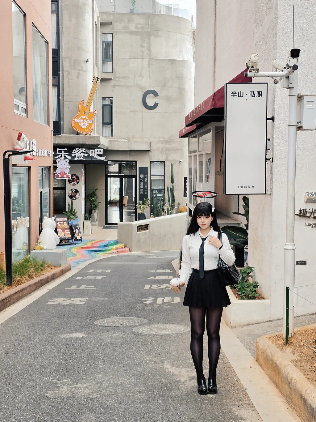 半半子 NO.085 – 蔚蓝档案 调月莉音 至服x竞泳[64P/5V/634MB] - 2