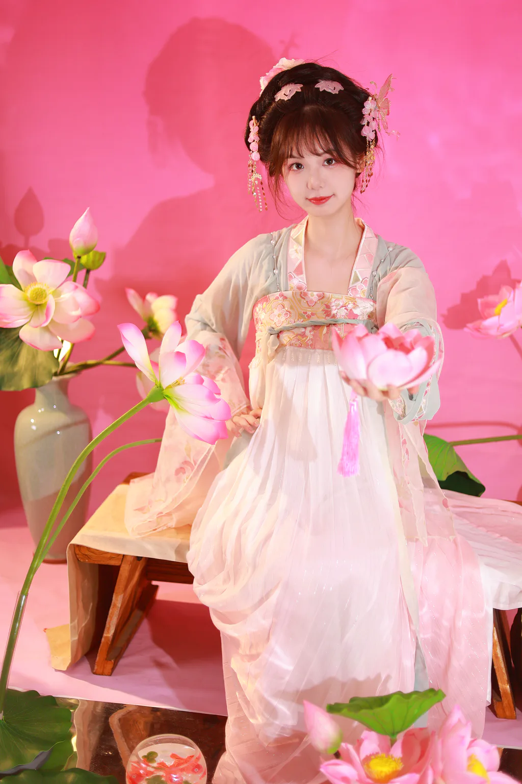 [YITUYU艺图语]2023.08.12 小荷仙 暮烟色CC[52+1P/821MB]