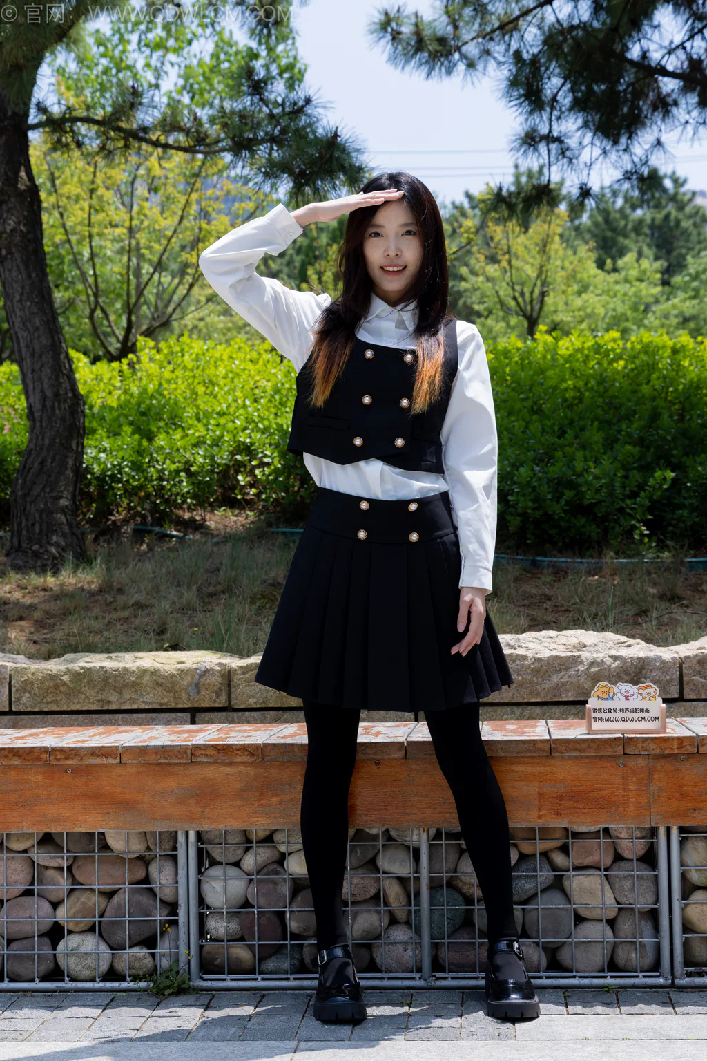 勿恋传媒 NO.2781 茯苓-皮鞋、厚黑丝、jk至服、户外丝袜[312P/1V/6.70GB] - 2