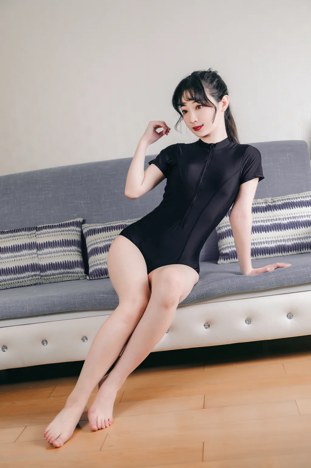 [YITUYU艺图语]2023.08.14 纯黑的泳衣 桃墨公子x[21+1P/250MB]