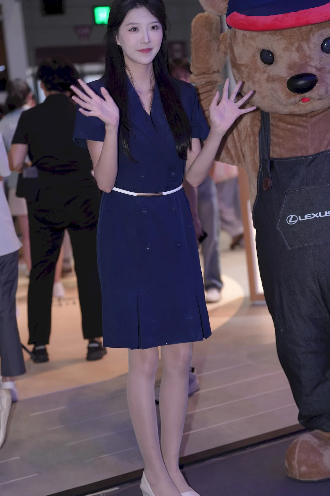 精选街拍作品 NO.7232 甜美黑裙鱼妤[65P/50MB] - 4