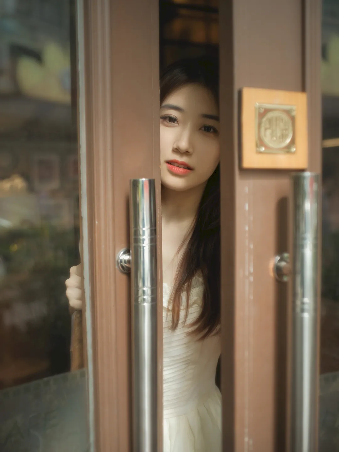 [YITUYU艺图语]2023.08.21 初见 娜娜[45+1P/314MB] - 2