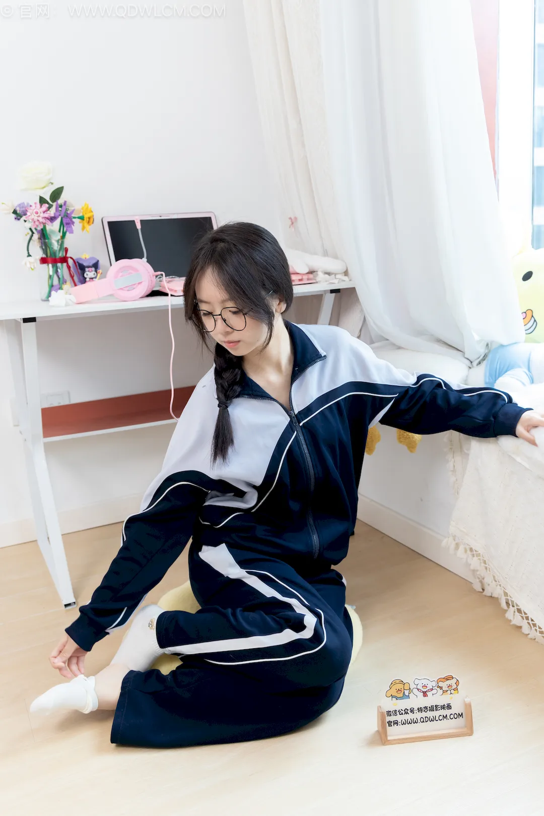 勿恋传媒 NO.2791 萌萌-板鞋、白棉袜、薄肉丝、校服裤里丝[151P/1V/3.91GB] - 2