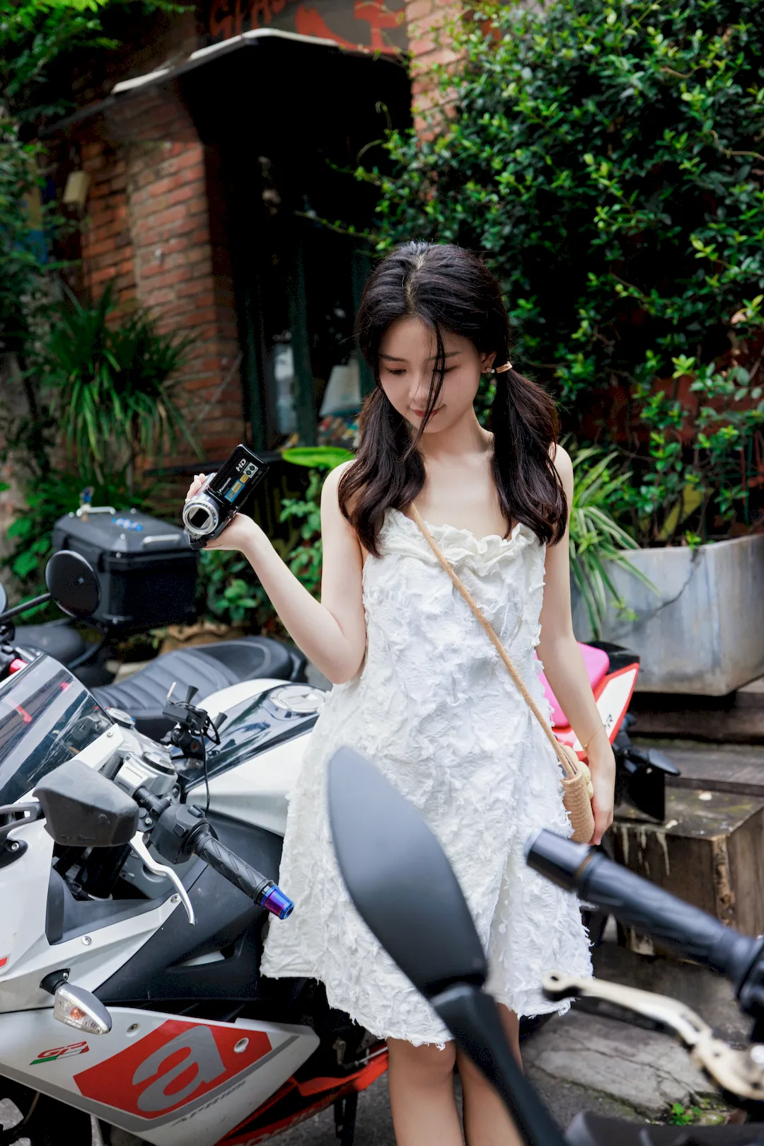[YITUYU艺图语]2023.08.25 电台游记 不塔小妖[46+1P/782MB] - 4