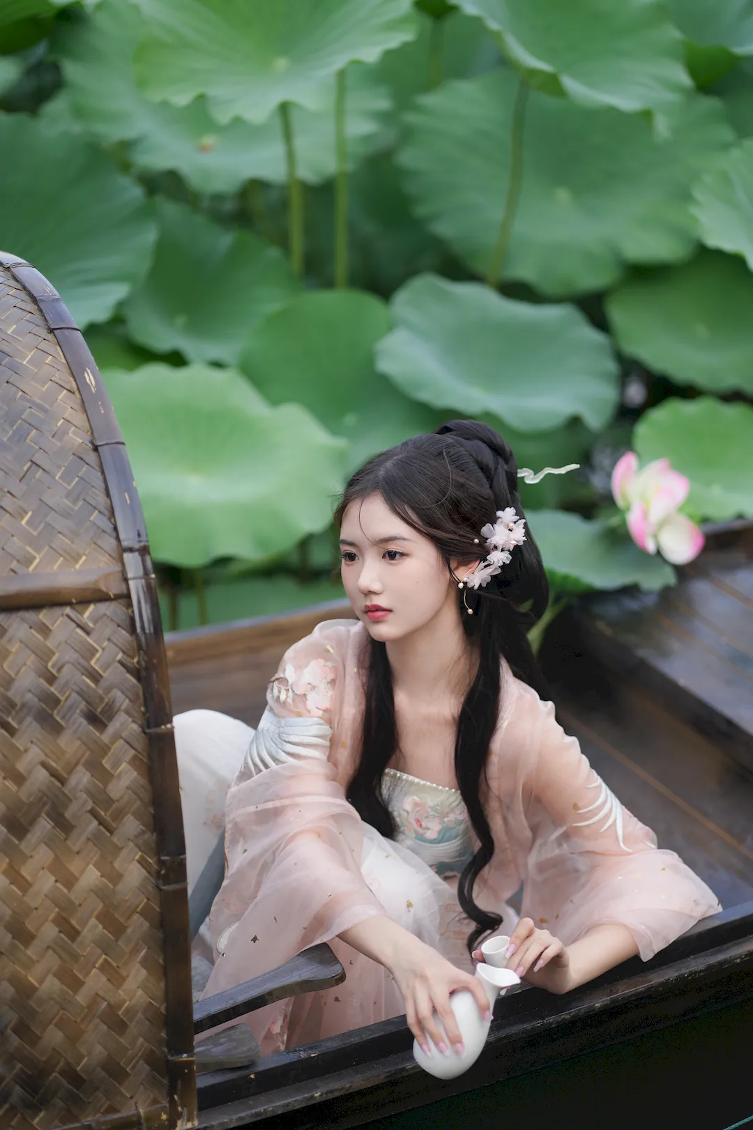 [YITUYU艺图语]2023.08.25 水面清圆一一风荷举 是鱼干啊～[23+1P/322MB] - 3
