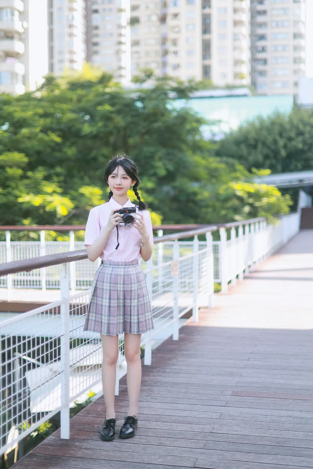 [YITUYU艺图语]2023.08.26 JK少女的粉色心情 小乐[38+1P/473MB] - 2