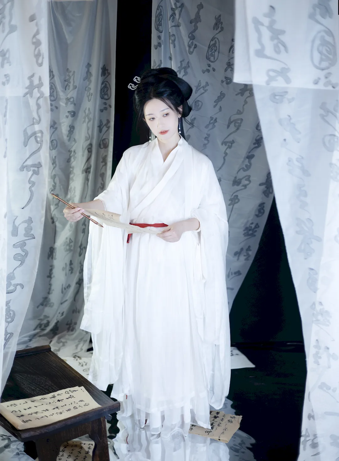 [YITUYU艺图语]2023.08.26 古相思曲 知时[26+1P/254MB] - 2